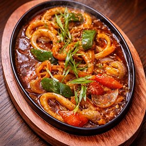 Sizzling Pusit